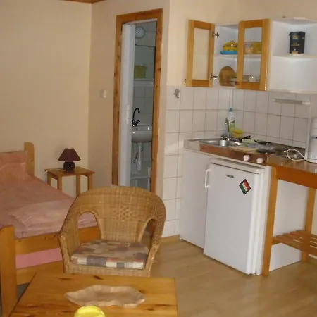 Emilia Apartmanhaz * Hévíz