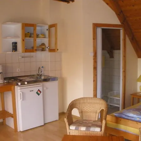 Emilia Apartmanhaz Apartment
